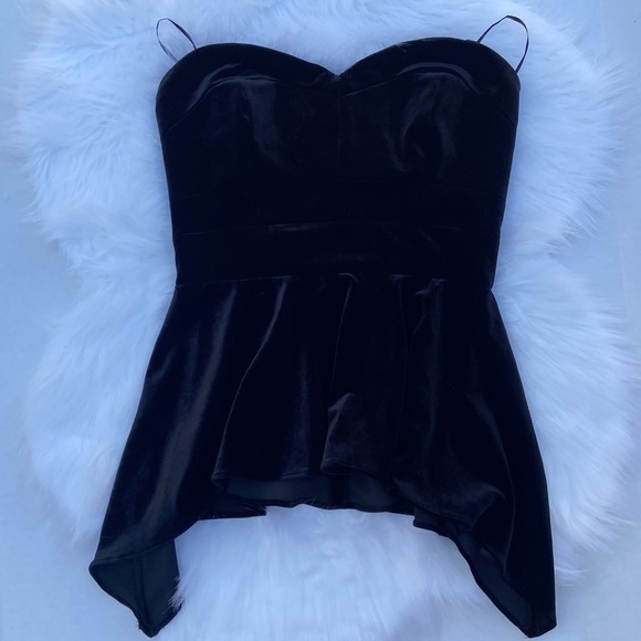 NEW GUESS Sleeveless Velvet Peplum Top SZ S - Picture 4 of 6